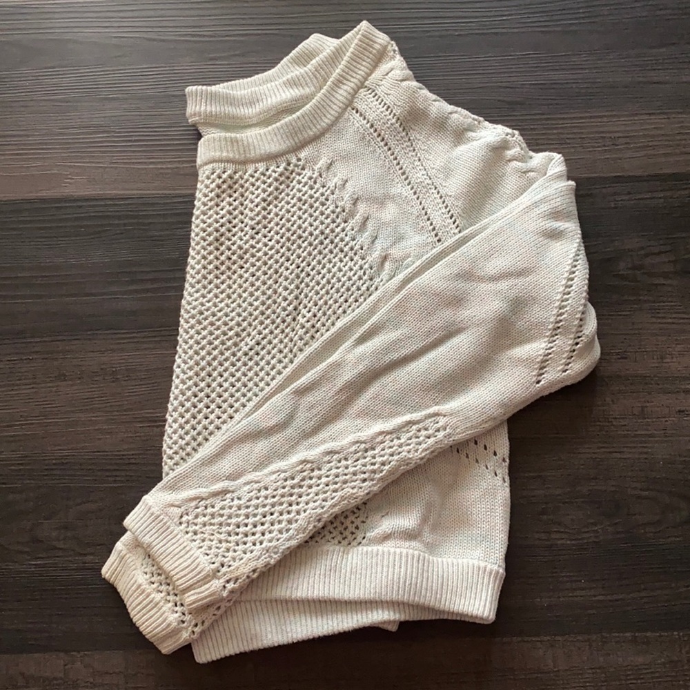 Lululemon mint green cropped sweatshirt